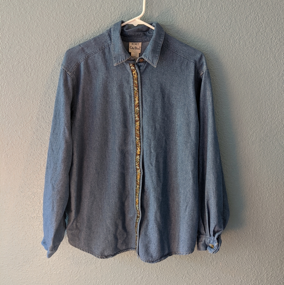 Vintage 90s Chambray with boho trim